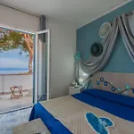 Hotel Sant'Andrea מלון 3*
