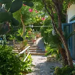 Hotel Sant'Andrea מלון 3*