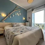 מלון Hotel Sant'Andrea SantʼAndrea