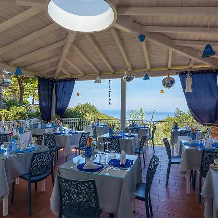 Otel Hotel Sant'Andrea SantʼAndrea